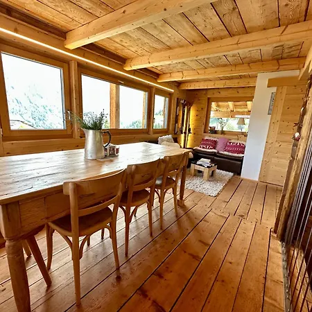 Bleusy Chalet *